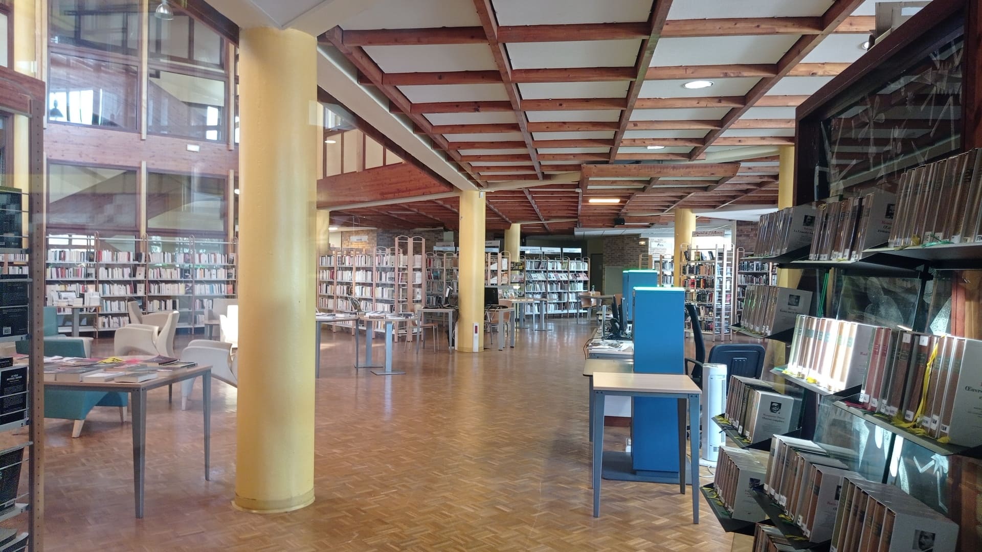 Médiathèque Louis Aragon, Martigues - photo 4