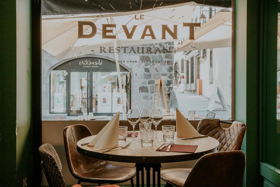 Le Devant