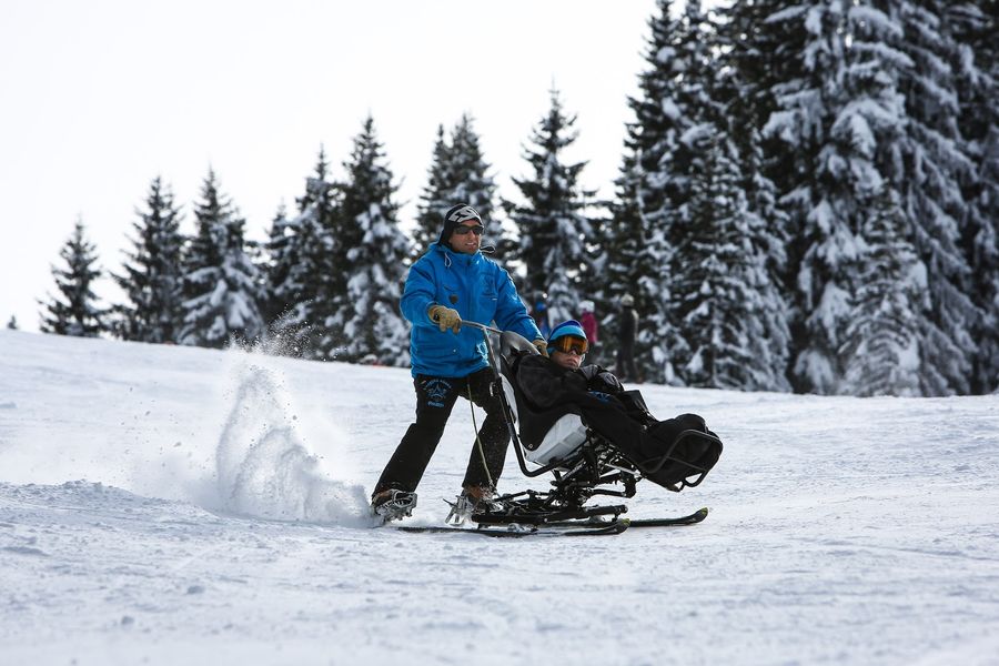 Hiver Loisirs Assis Evasion