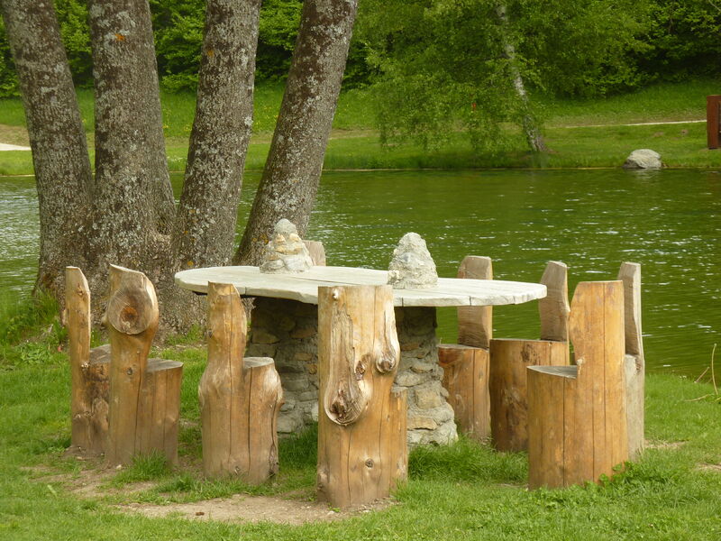 Table de pique nique d'artiste