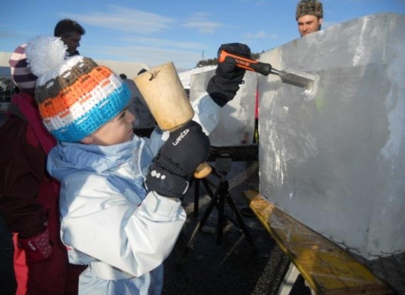 Sculptures sur glace et chasse aux trésors Le 25 déc 2024