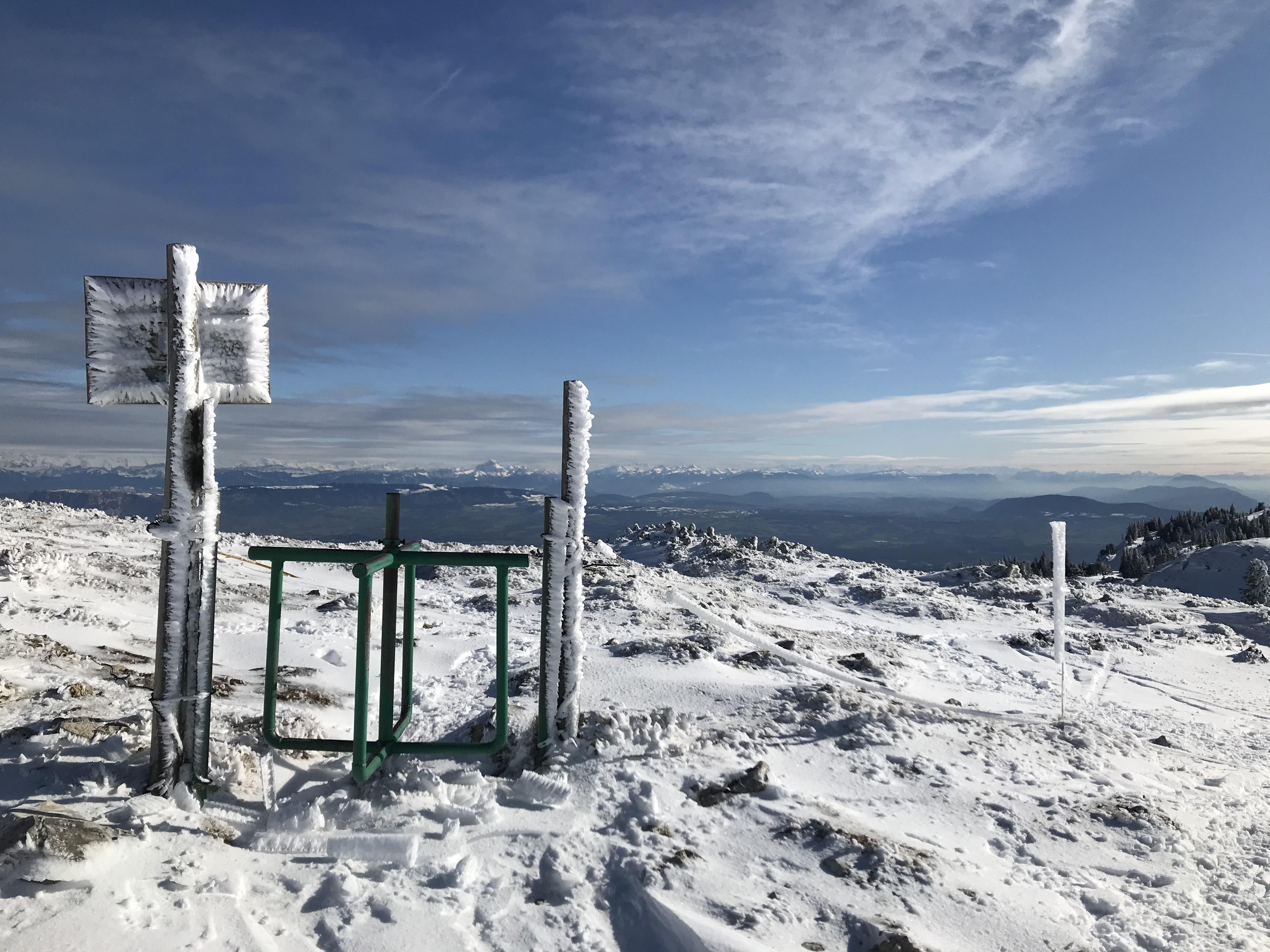 En allant au Crêt de la Neige