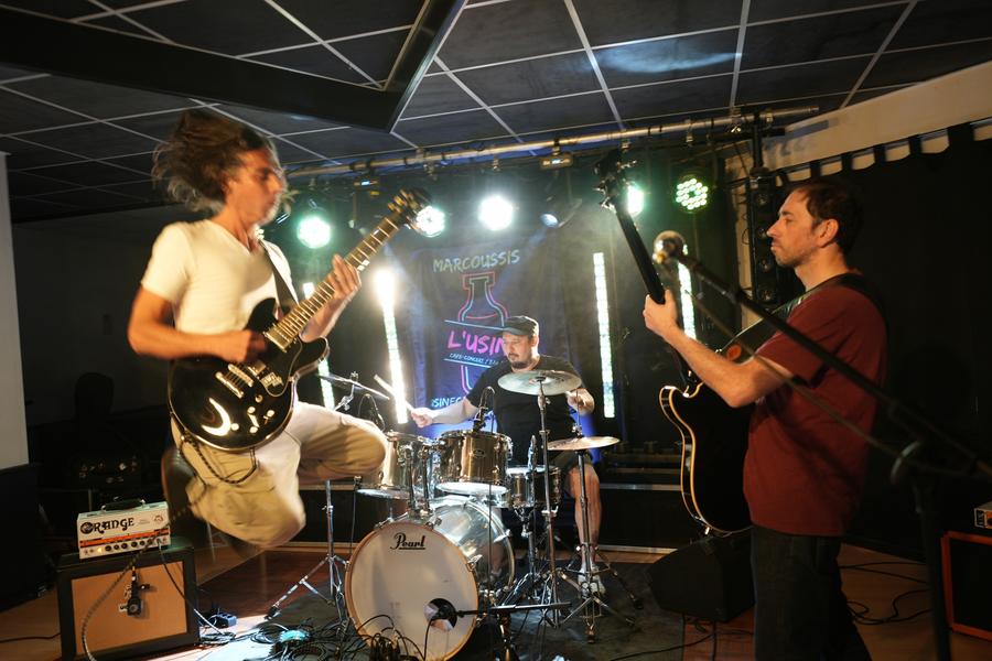 DERNIER APERO LIVE de la saison avec VOODOOWONKA (rock psyché) à L'Usine Marcoussis 