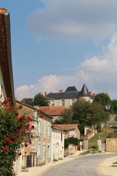 Saint-Mary sentier Forêt de Bel-Air