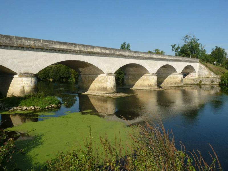 Aire de pique-nique du pont de la Meure