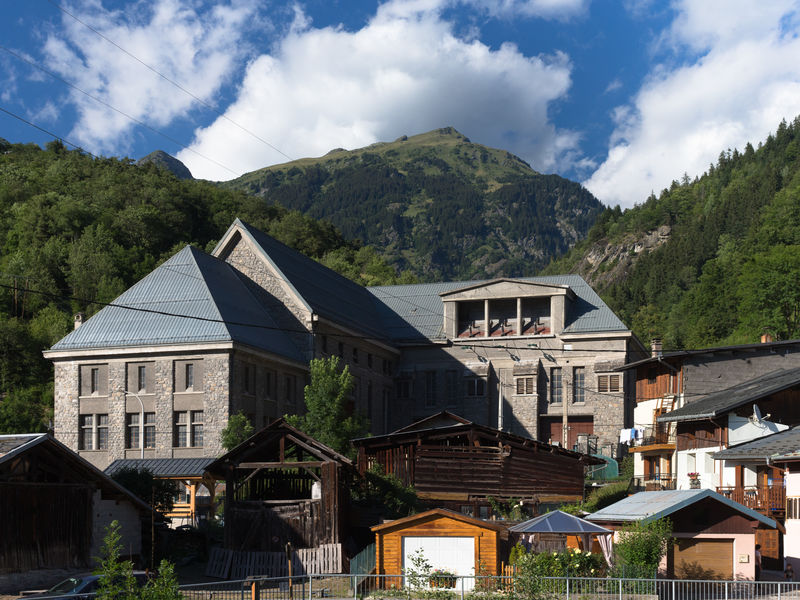 Circuit entre 2 rives - Planay