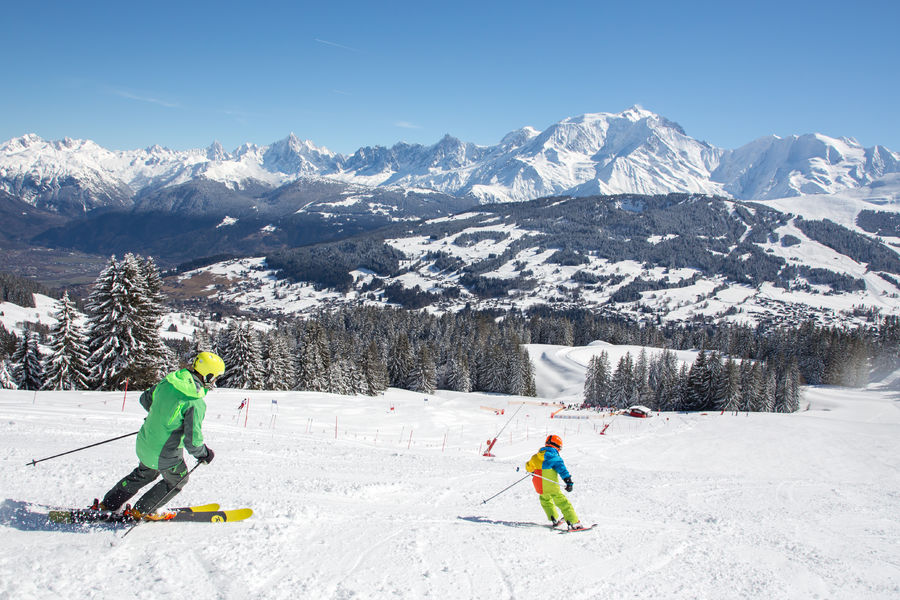 Ski en famille sur le domaine des Portes du Mont-Blanc