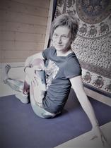 Posture de marichi asana