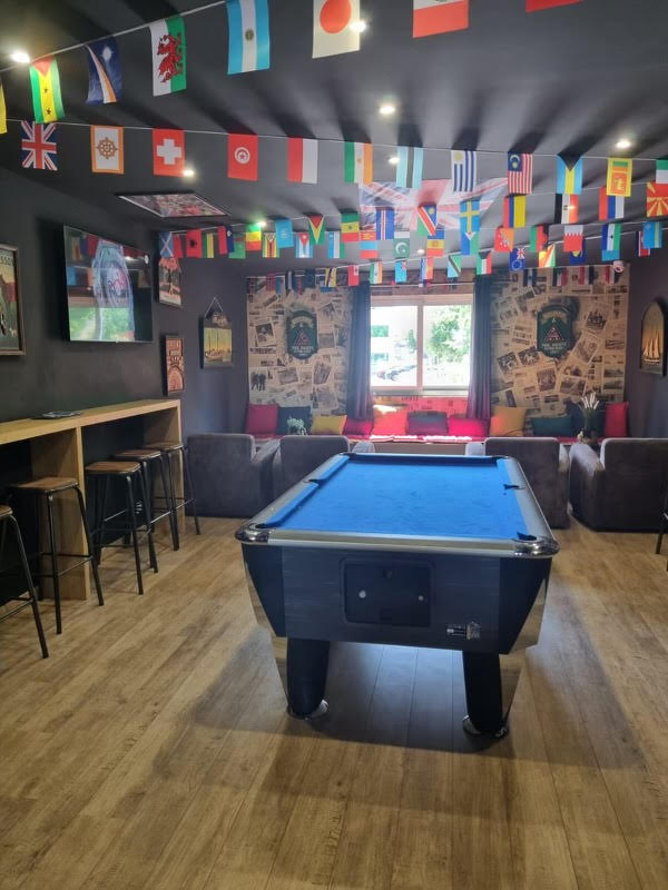 Le Queen Elizabeth's pub