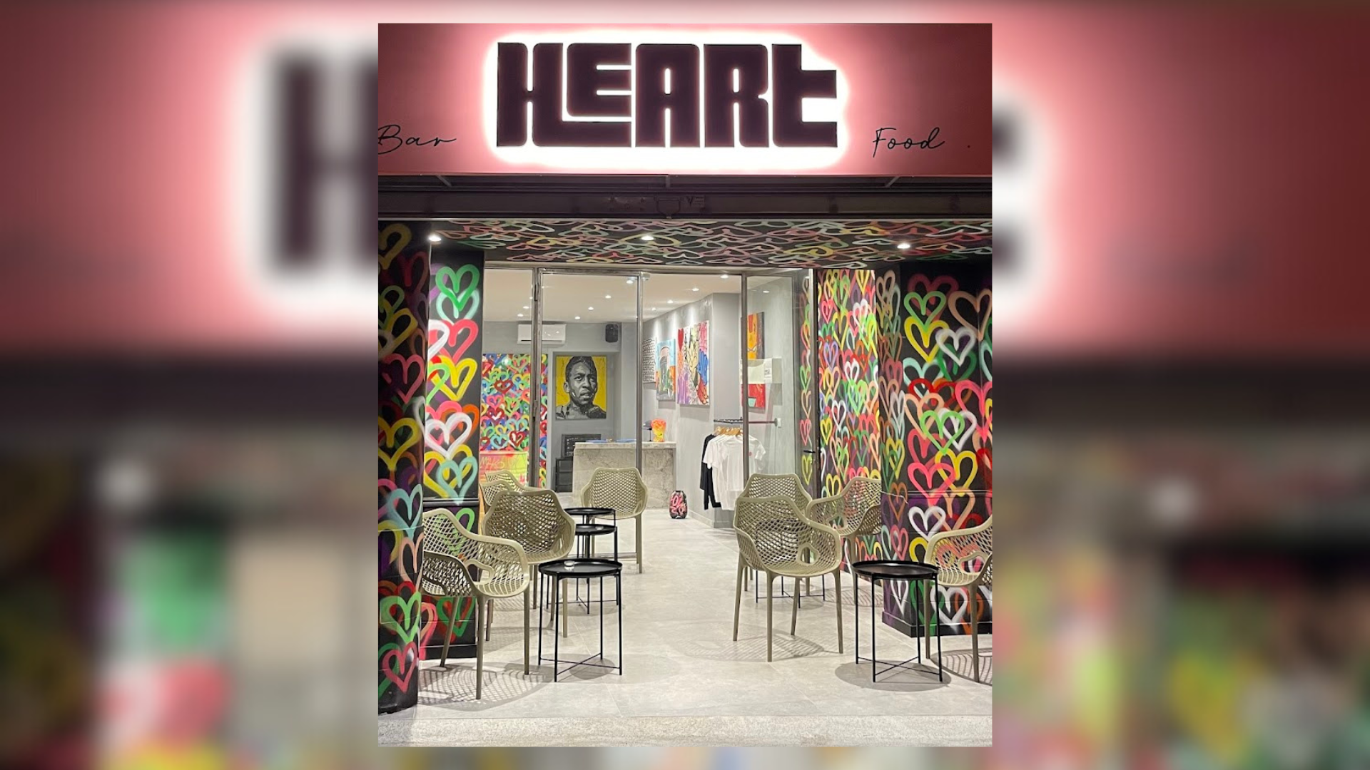 Heart Bar (Sanary-sur-Mer) | Provence-Alpes-Côte d'Azur Tourism