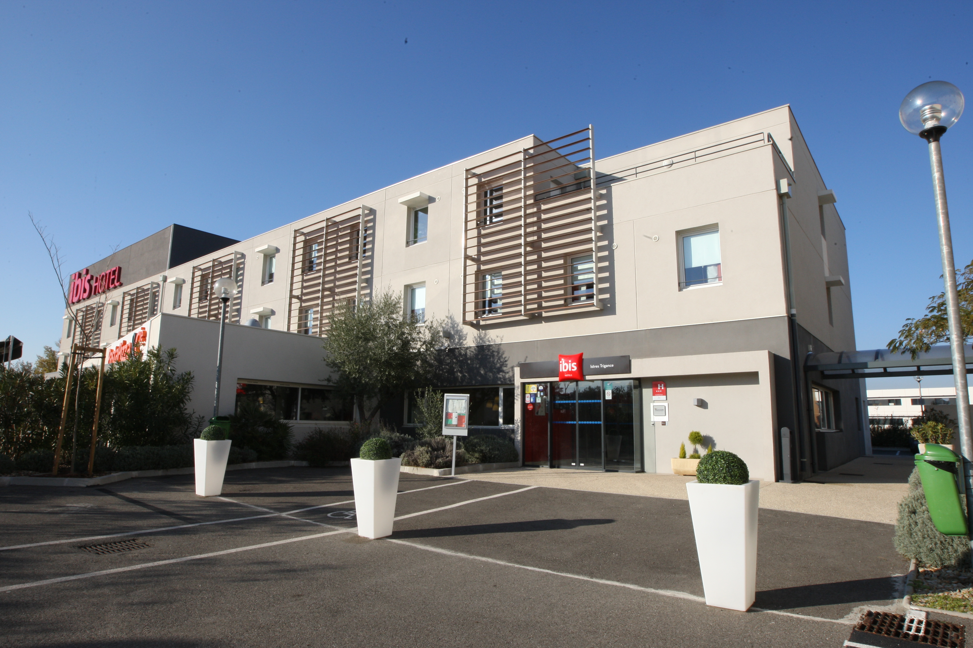 Hotel Ibis - photo 2