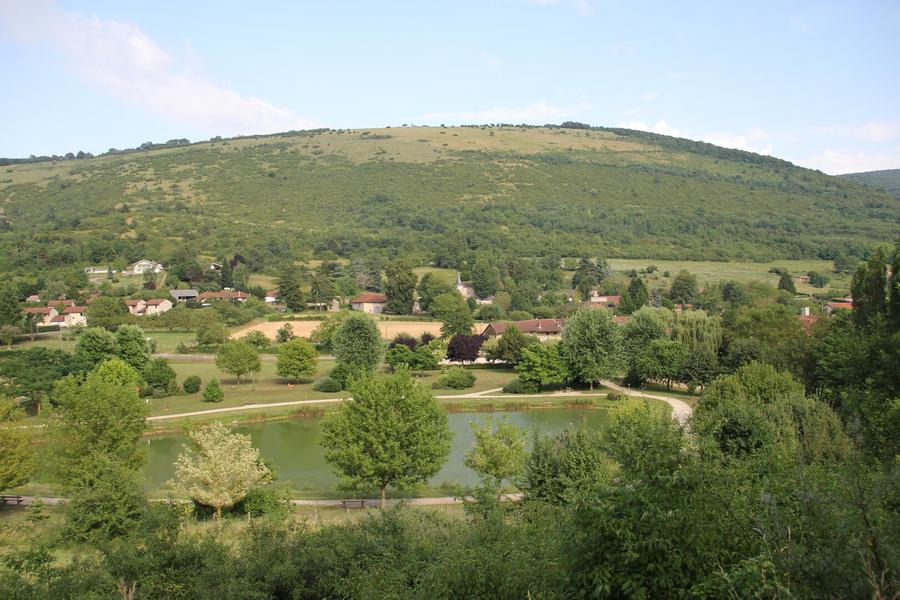Circuit VTT n°12 (rouge) - Cavets, Villages revermontois Circuit VTT n°12 (rouge) - Cavets, Villages revermontois