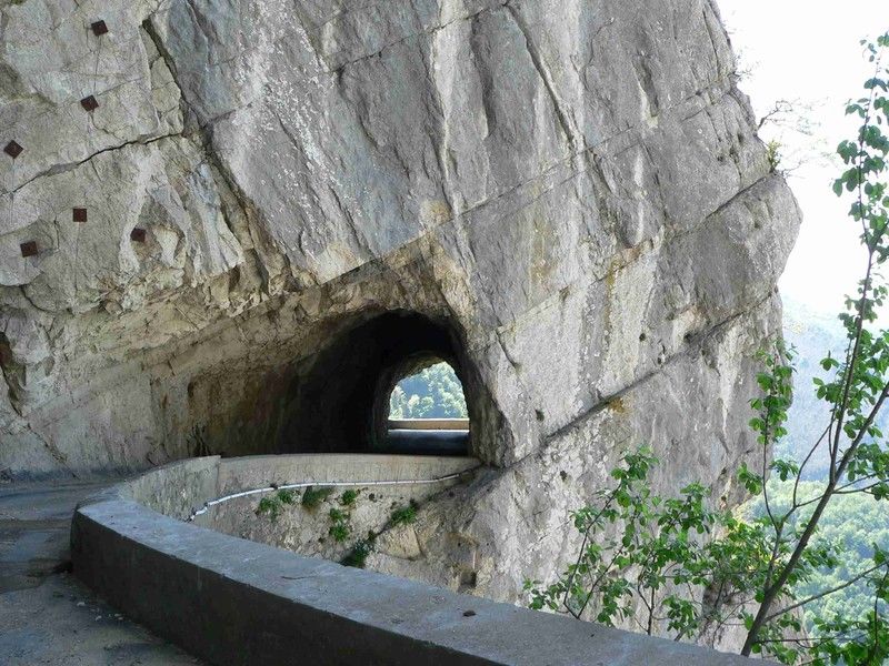 Sublimes routes du Vercors - La route des Ecouges
