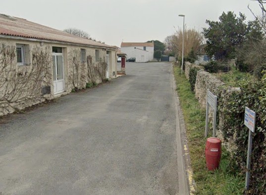 Parking Salle des Fêtes de Chaucre