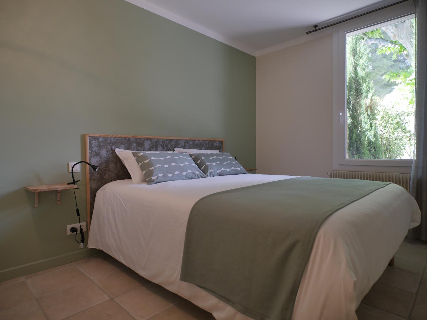 Le Cèdre, Eyragues - photo 16