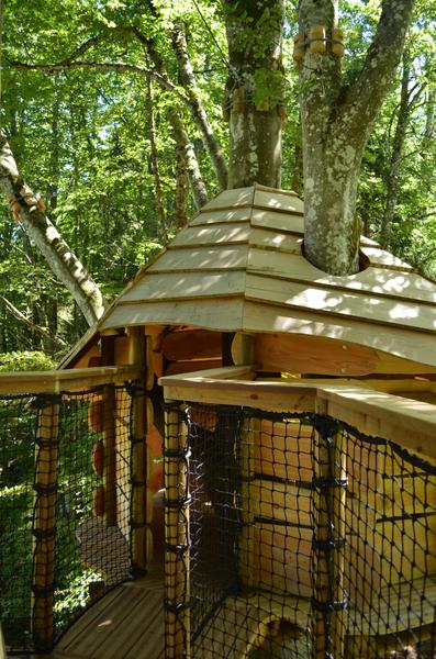 Parc filet en hauteur zone ludique La Raverette à Giron