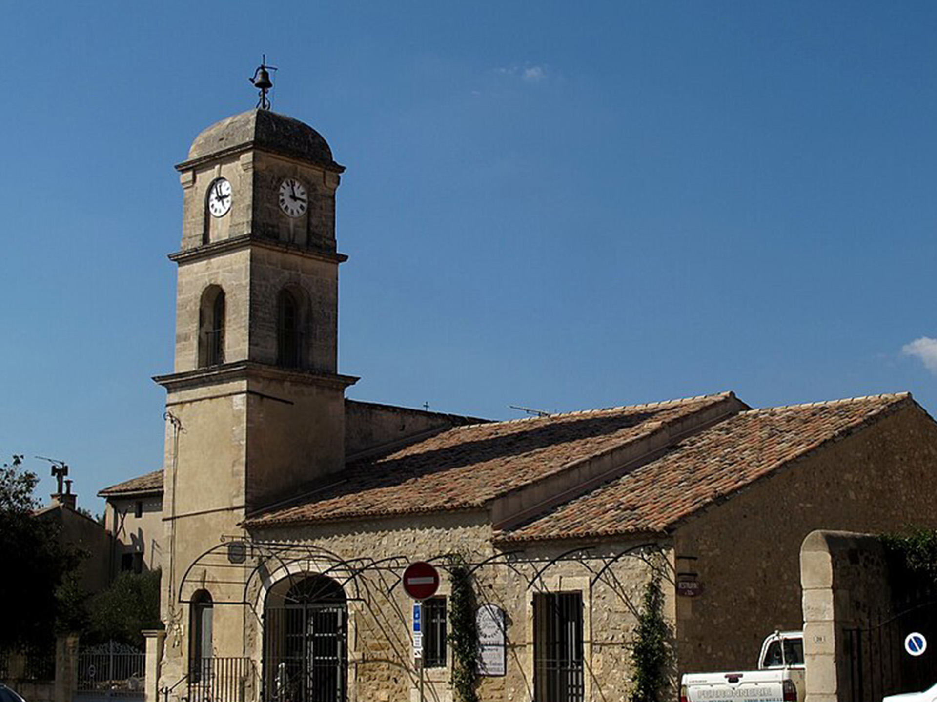 Tour de l'horloge à Aureille