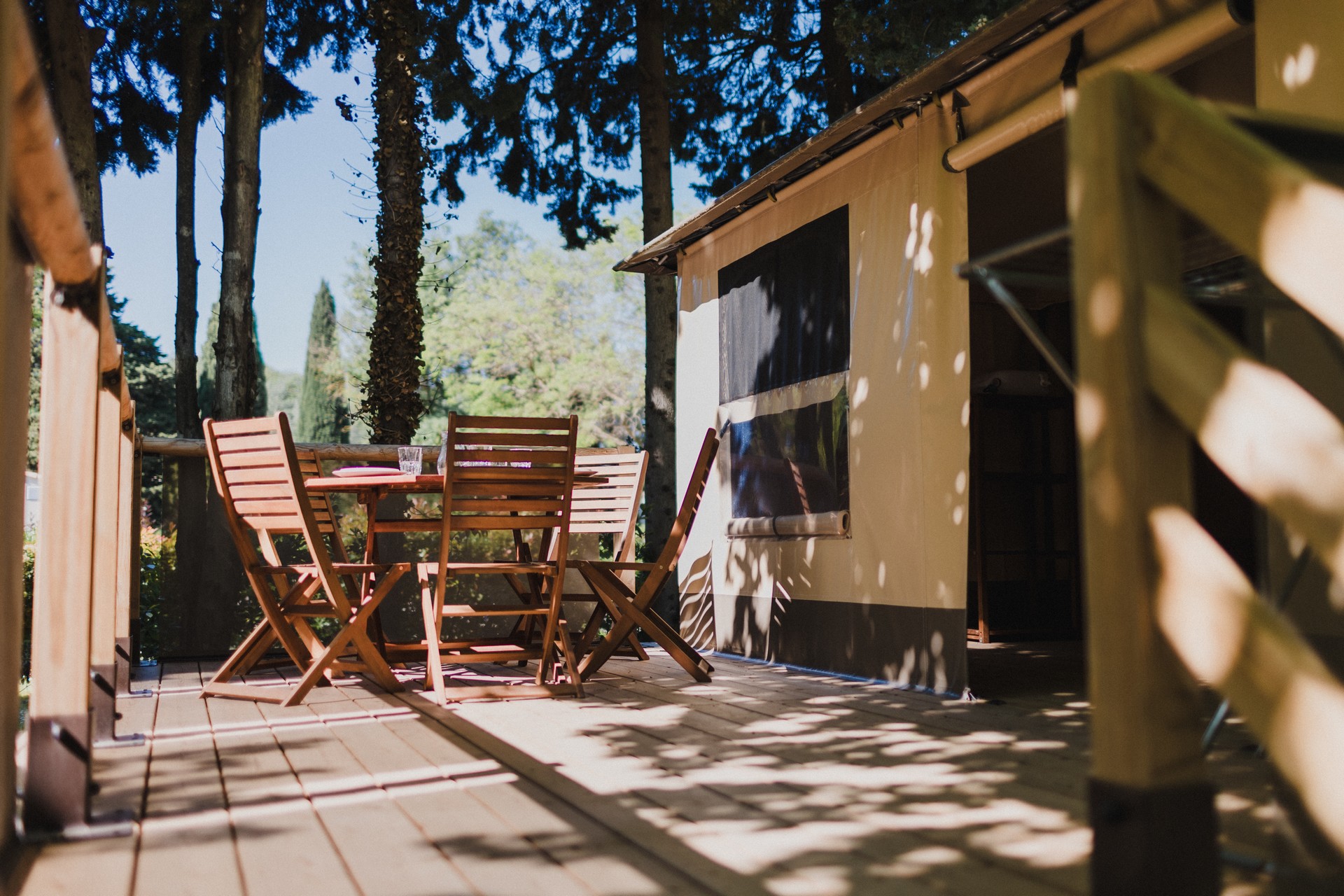 Camping Porte des Alpilles, Saint-Étienne-du-Grès - photo 9