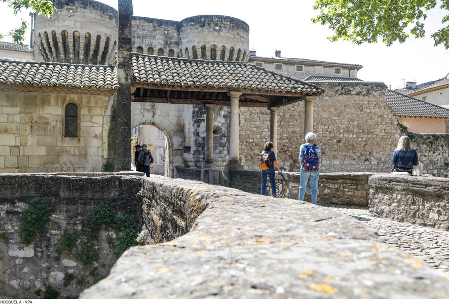 Pernes les Fontaines