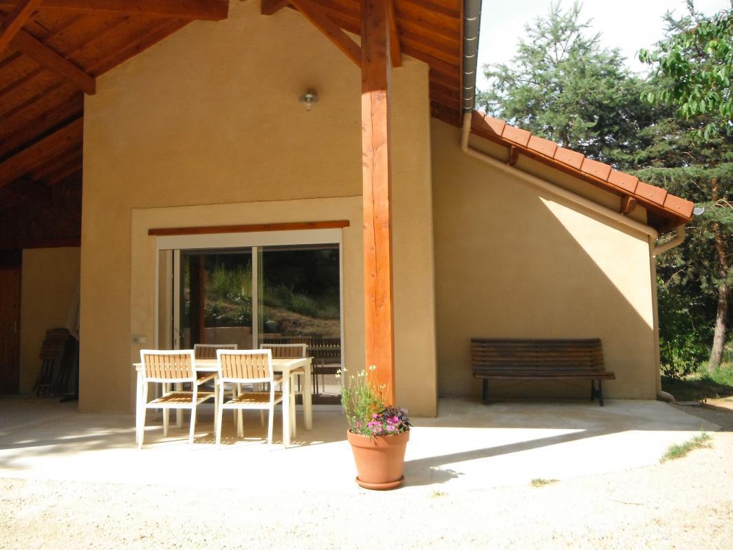 Terrasse privative abritée