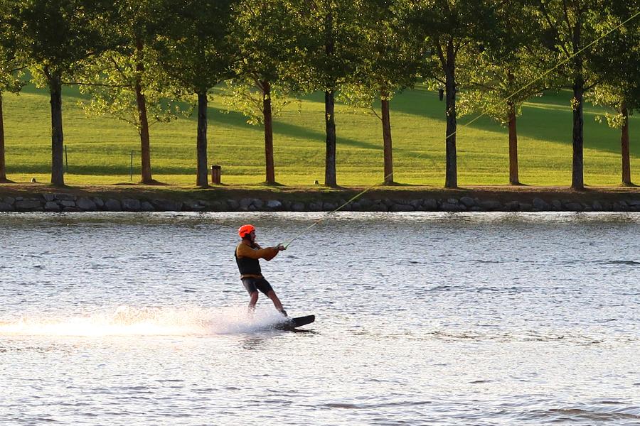 Session de wakeboard sur le Lac aux Ramiers