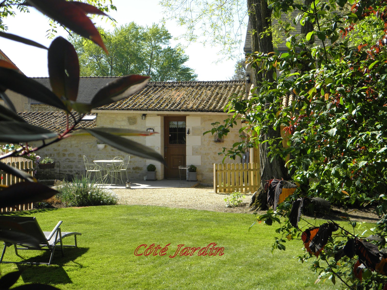 Gîtes La Ferme du Bellay – Gite Côté Jardin