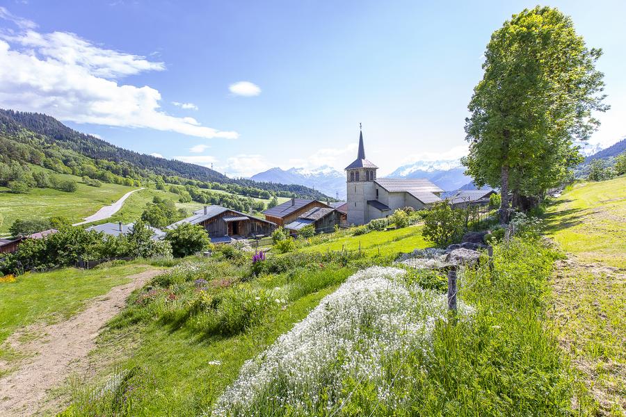 Boucle des trois villages – B11_Nâves