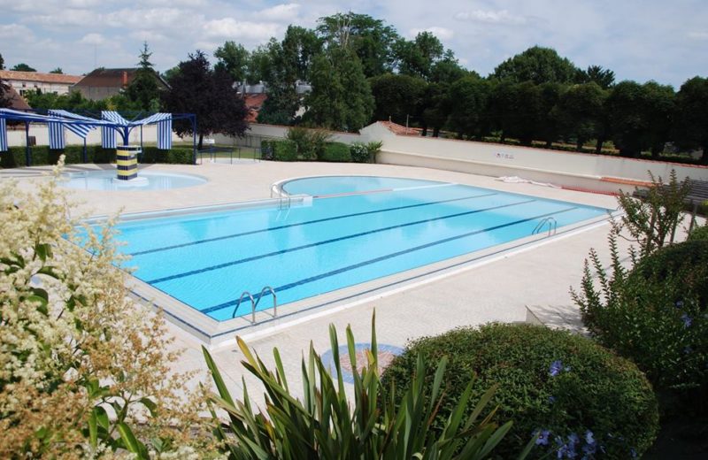 Piscine de Chateauneuf sur Charente