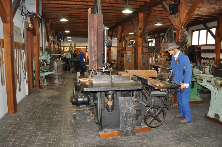 Visite du musée de la machine à bois
