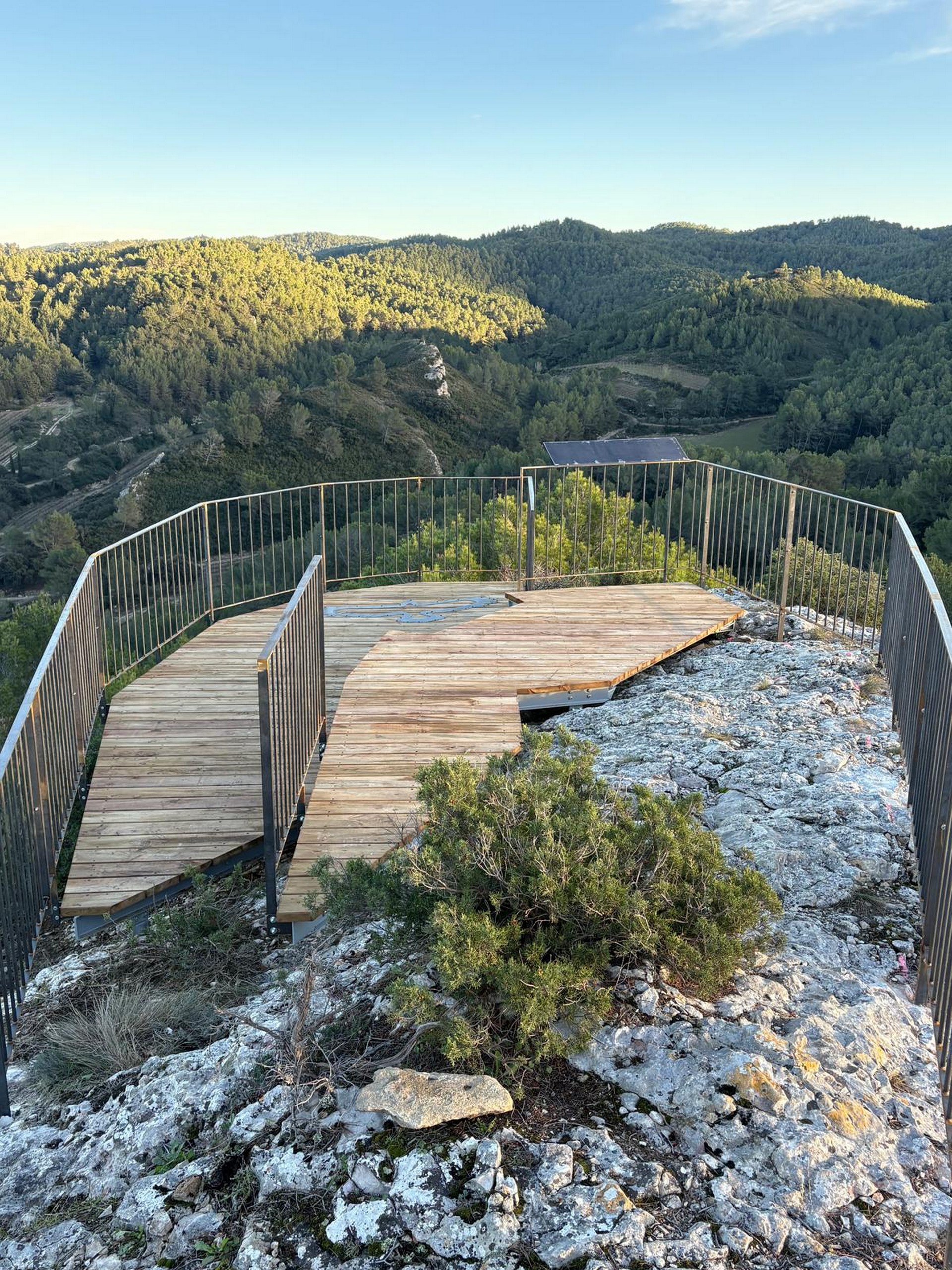 Belvédère de Notre-Dame du Château à Saint-Étienne-du-Grès
