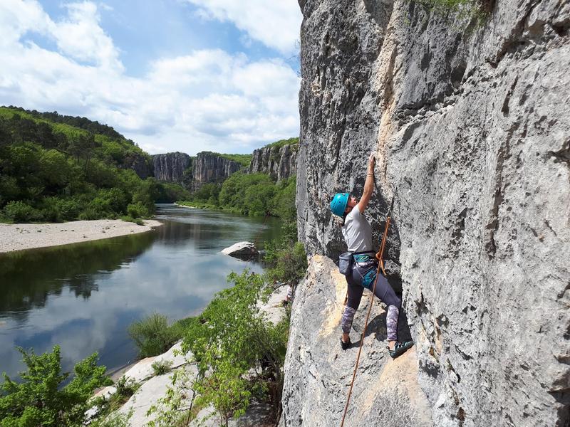 Escalade en Falaise