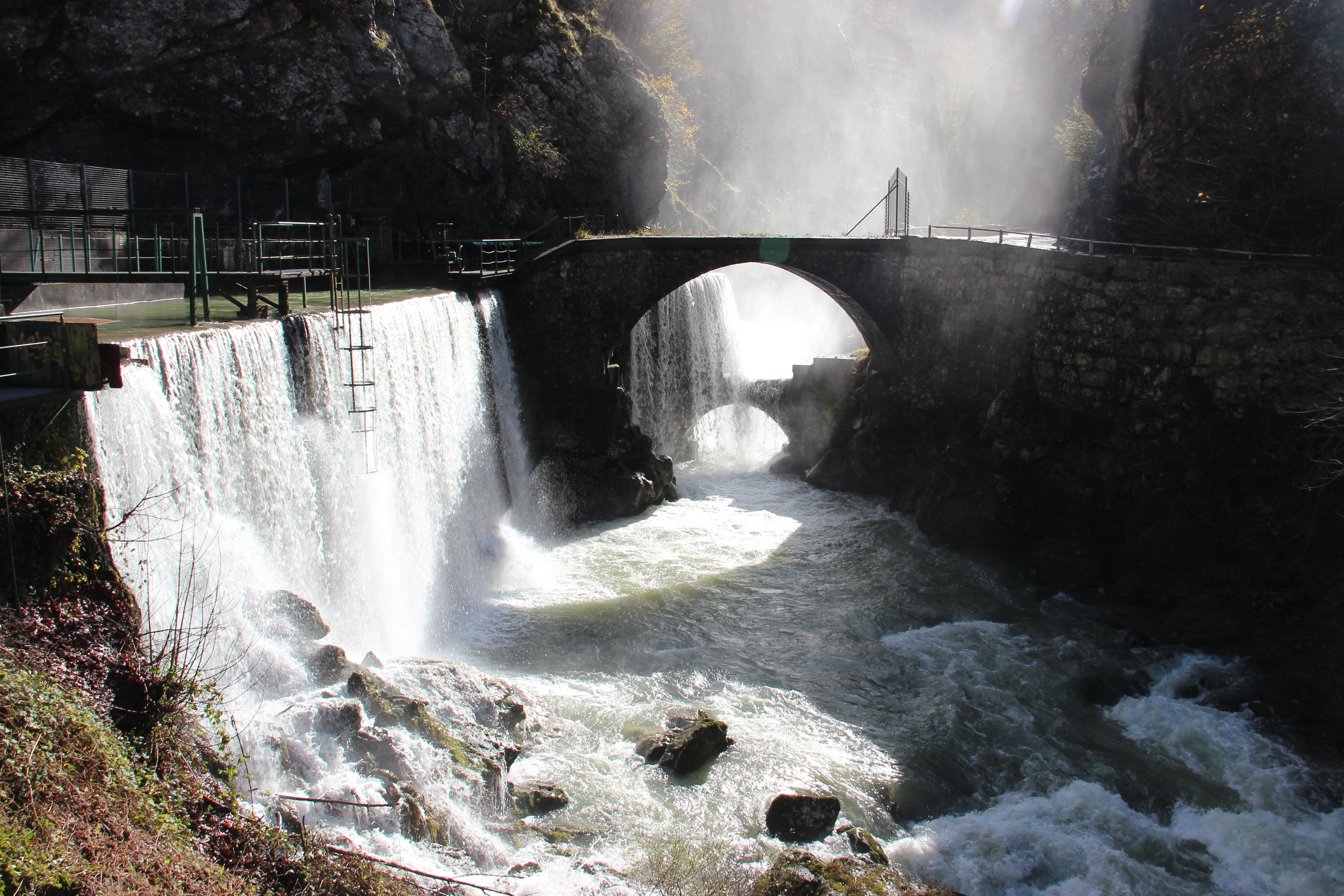 PONT DE fOURVOIRIE