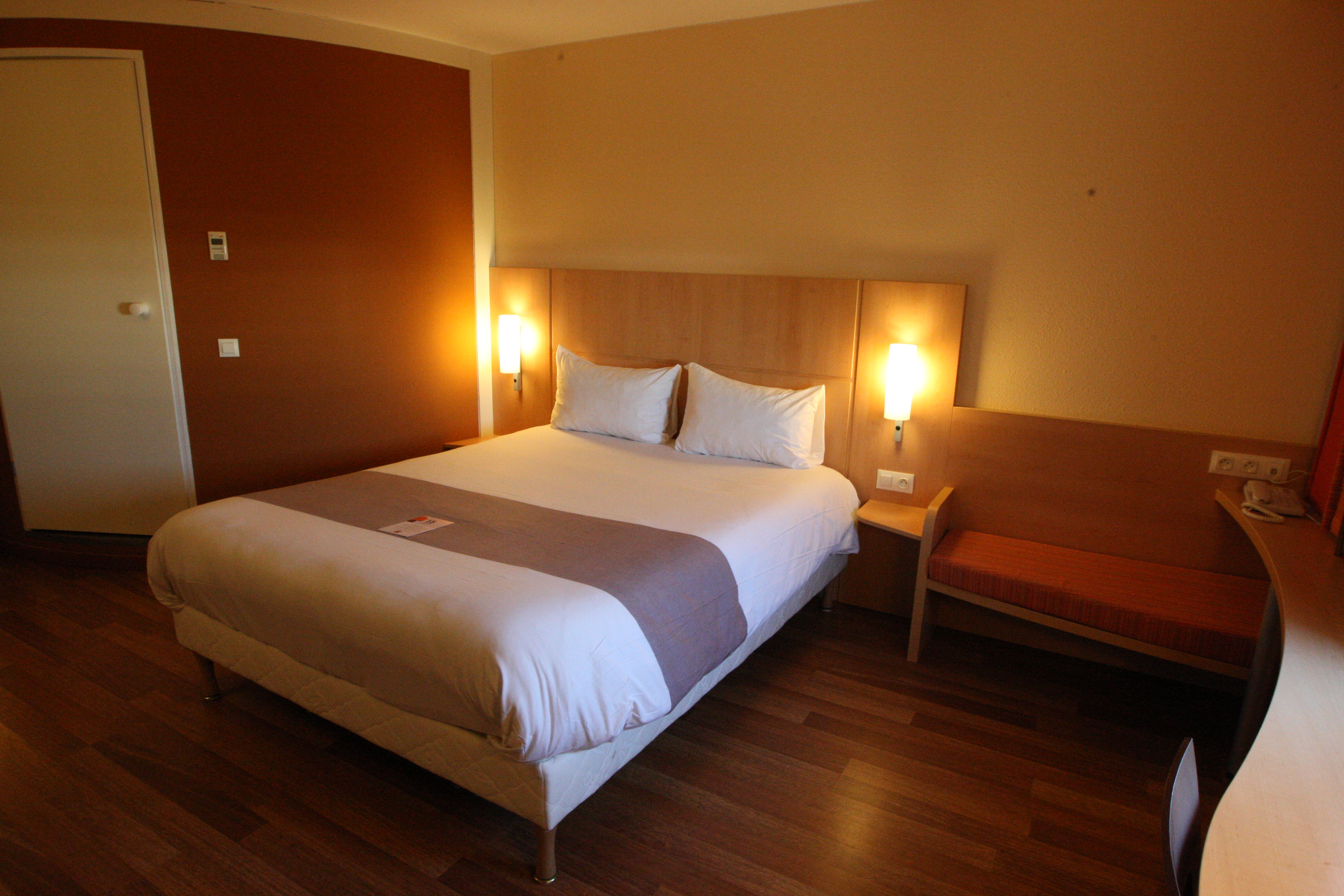 Hotel Ibis - photo 3