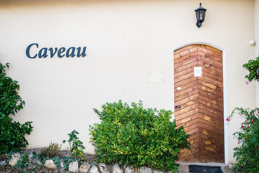 Entrée Caveau