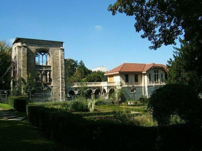 Abbaye de Saint-Maur-des-Fossés 