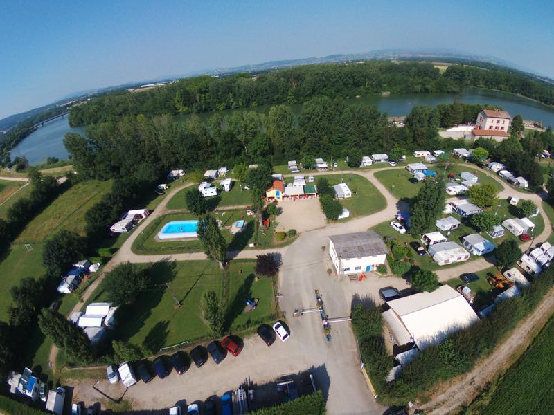 Camping de l'Ecluse_Parcieux