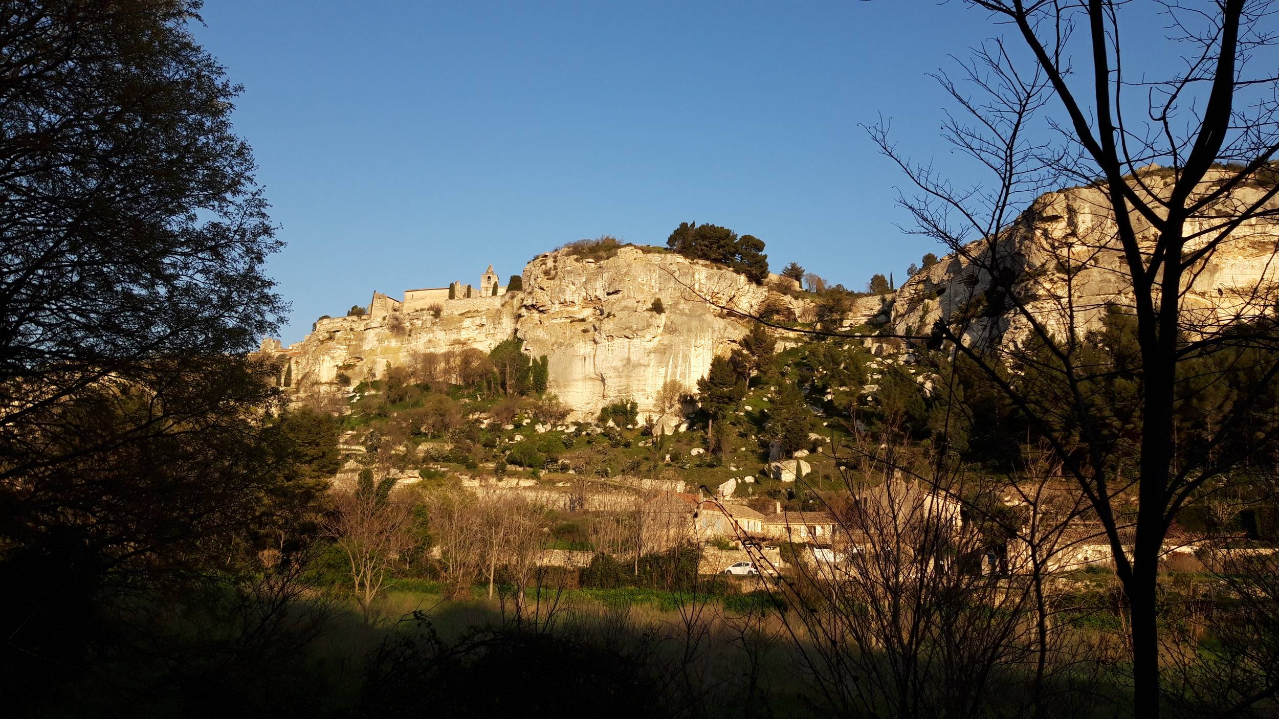 LES BAUX-DE-PROVENCE - Autour de la bauxite — photo 3