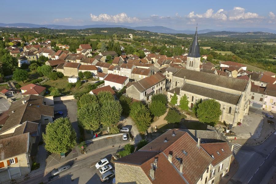 Balade en trottinettes électriques tout-terrain autoru de Trept à moins d'une heure de Lyon - Balcons du Dauphiné
