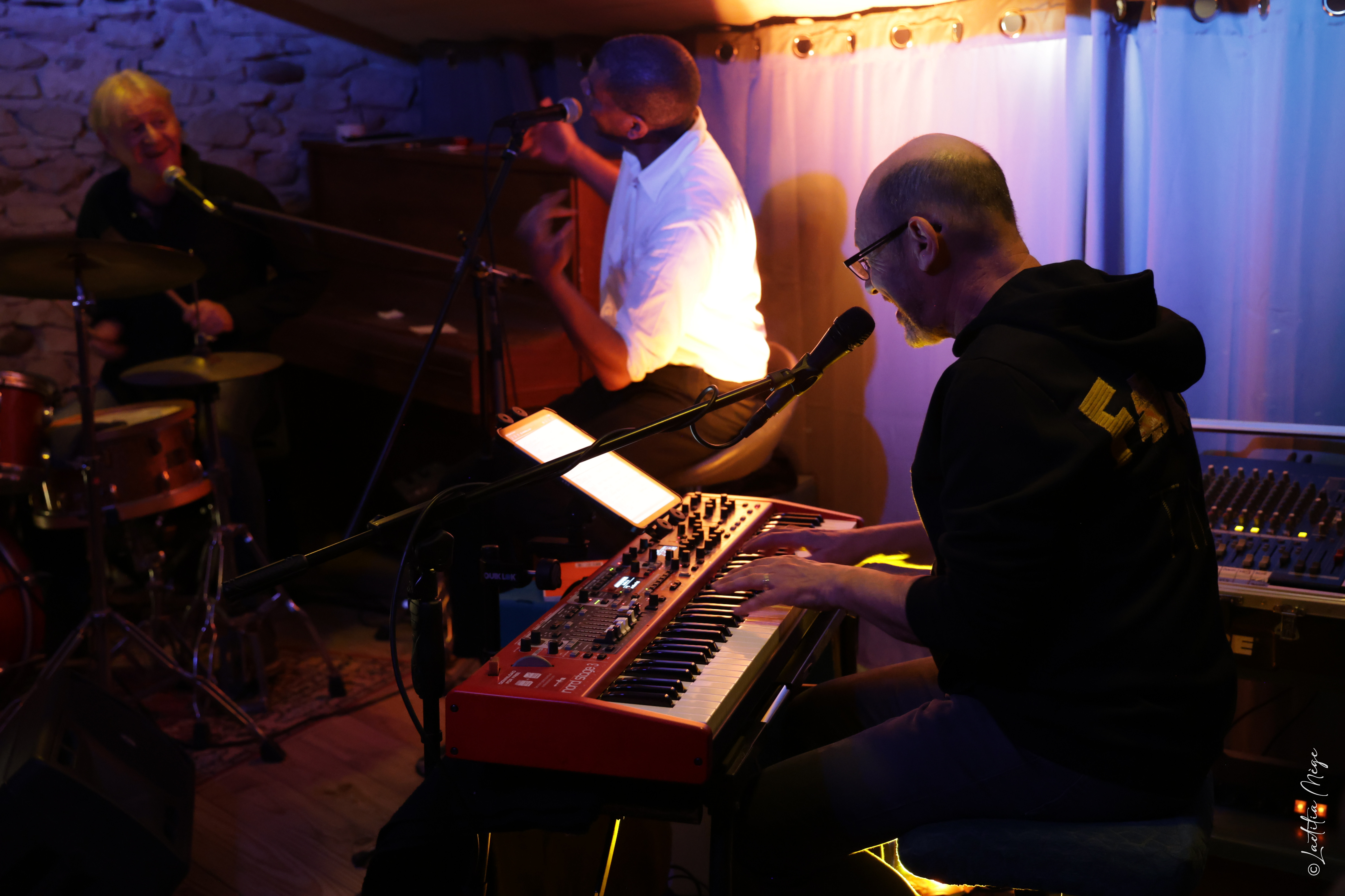 Concert-perfomance slam jazz au jardin de La Ferme : FOCUS TIME