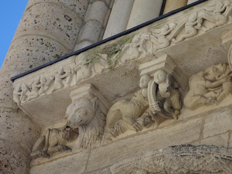 façade église