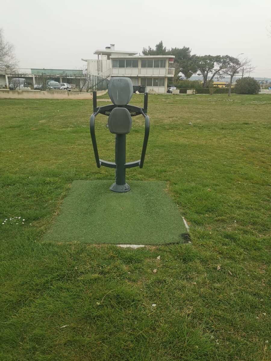 Aire de sport au Jaï (agrès en accès libre) - photo 5