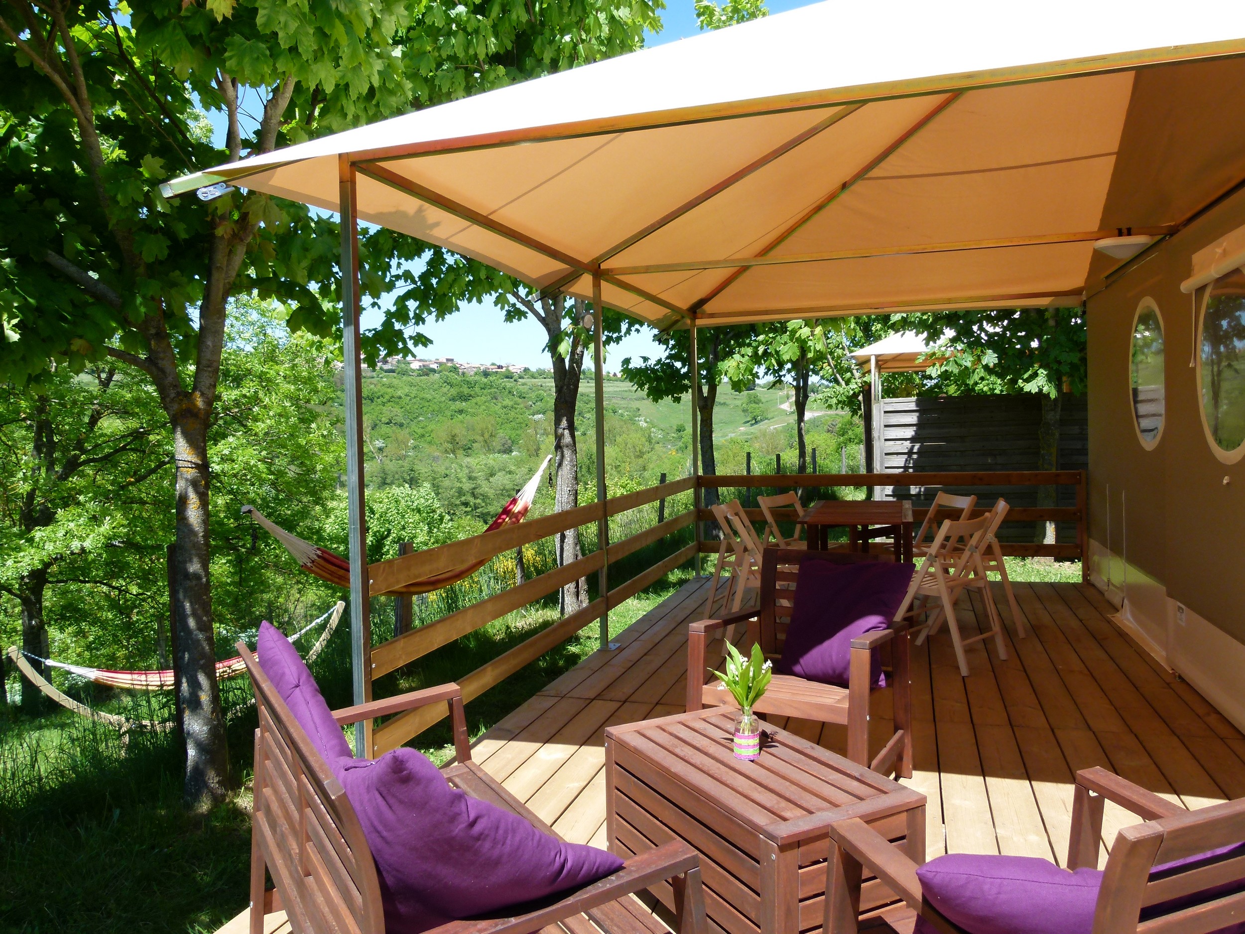 Safari de Peaugres et lodges