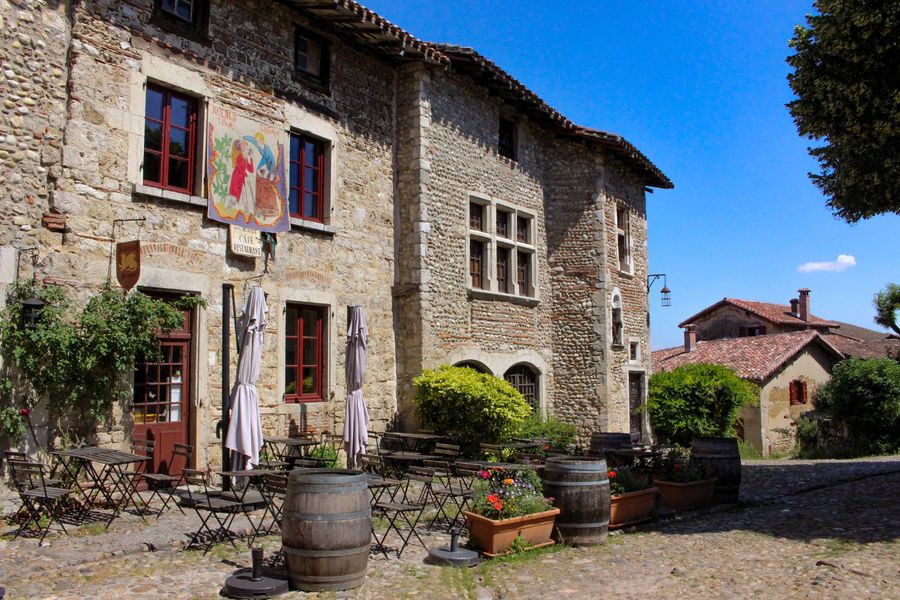 Pérouges