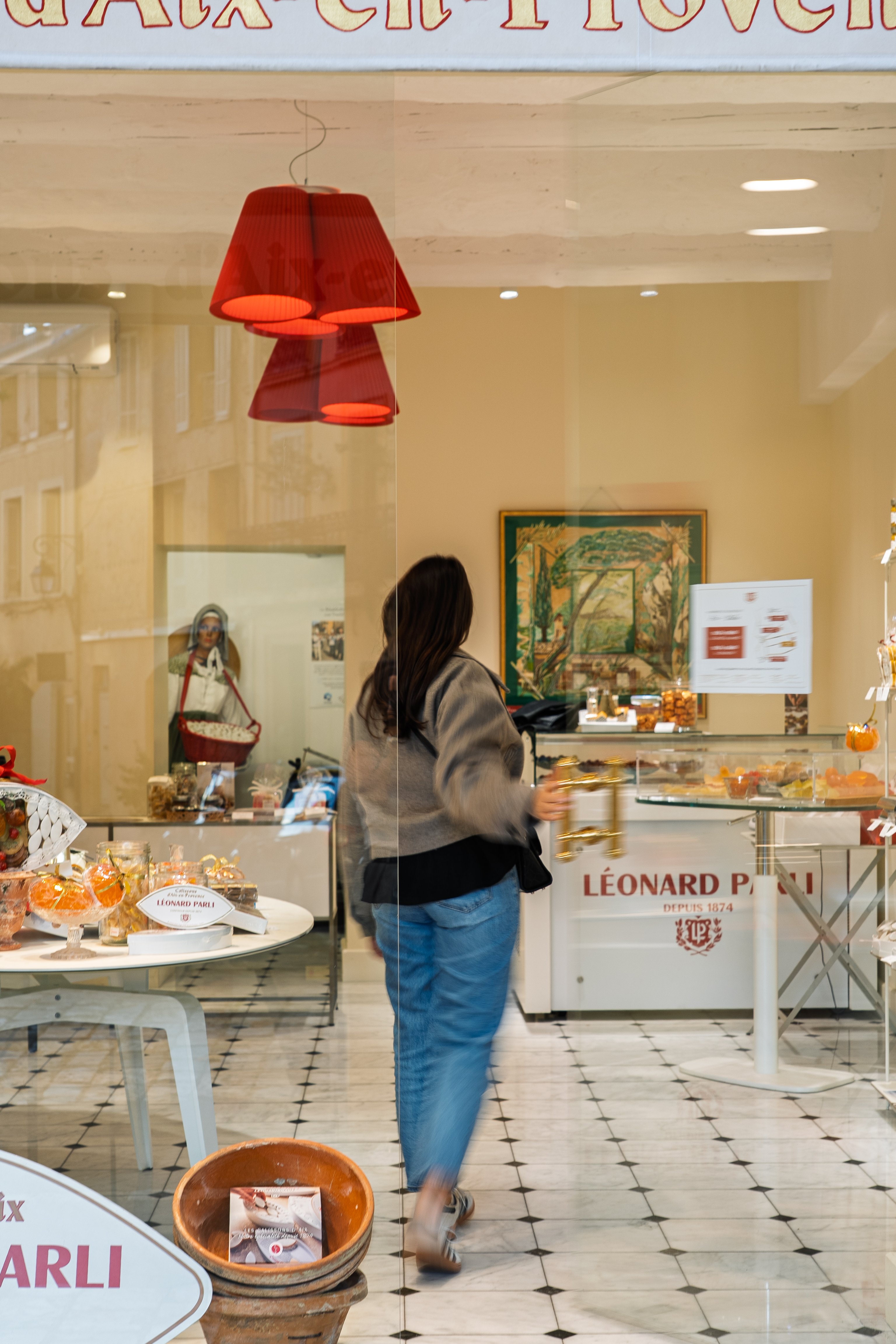 Confiserie Léonard Parli - La boutique Aix-Italie