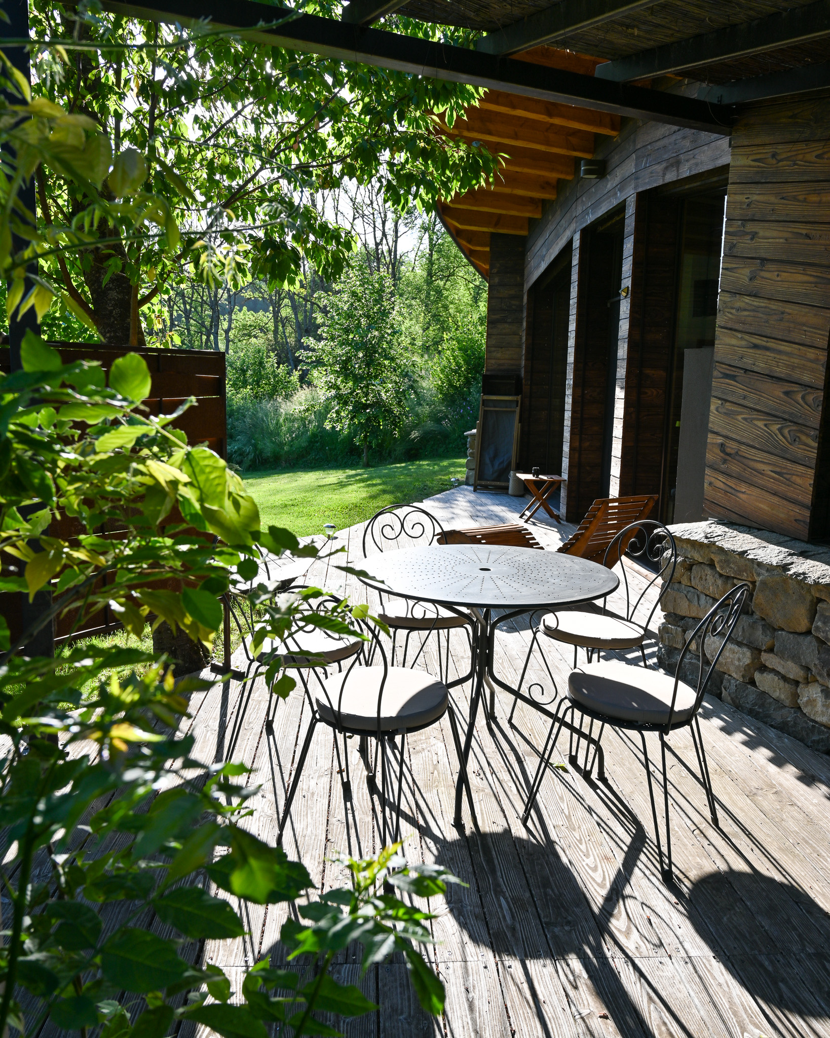Photo 9/10 — Bulle « La Bulle de Pierre & spa — écolodge à Queyrières » à Queyrières Haute-Loire