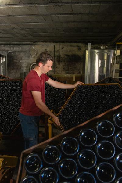 Cave Peillot à Montagnieu