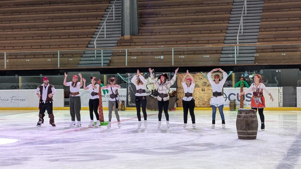 Spectacle de patinage du club de Megève : Les Pirates et le Trésor des Fonds Marins_Megève