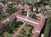 St Jodard et ses deux clochers