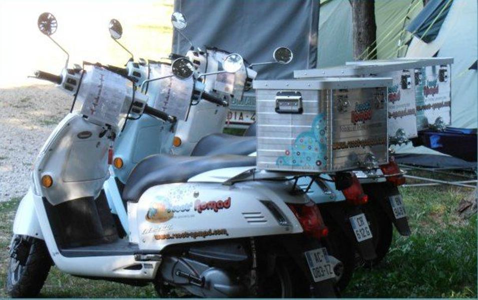 Scooter Nomad - Balades à scooter (électrique ou classique)_Roynac