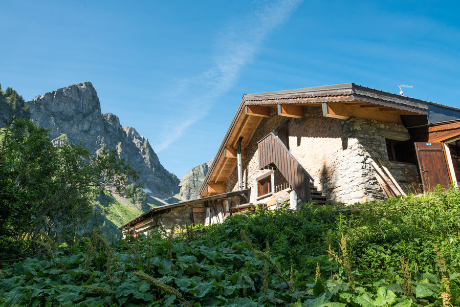 Refuge des Tindérêts vue montagne